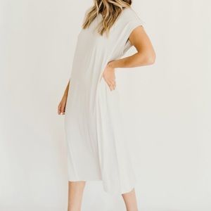 Double Zero Midi Grey dress size large